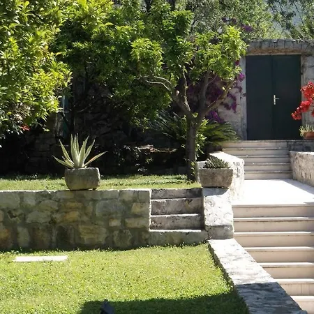 Charming For 3 Pax In Lejlighed