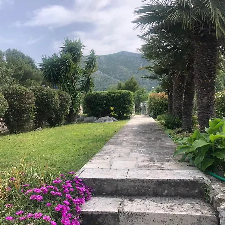 Апартаменты Charming For 3 Pax In *