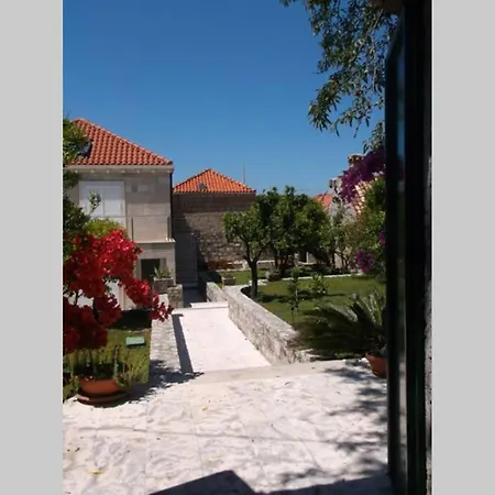 Charming For 3 Pax In