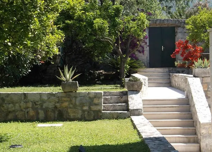 Charming For 3 Pax In Daire